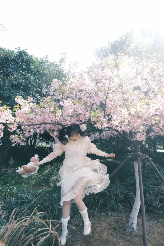 [YITUYU艺图语]2025.02.18 樱花少女 贝贝bu睡觉 10